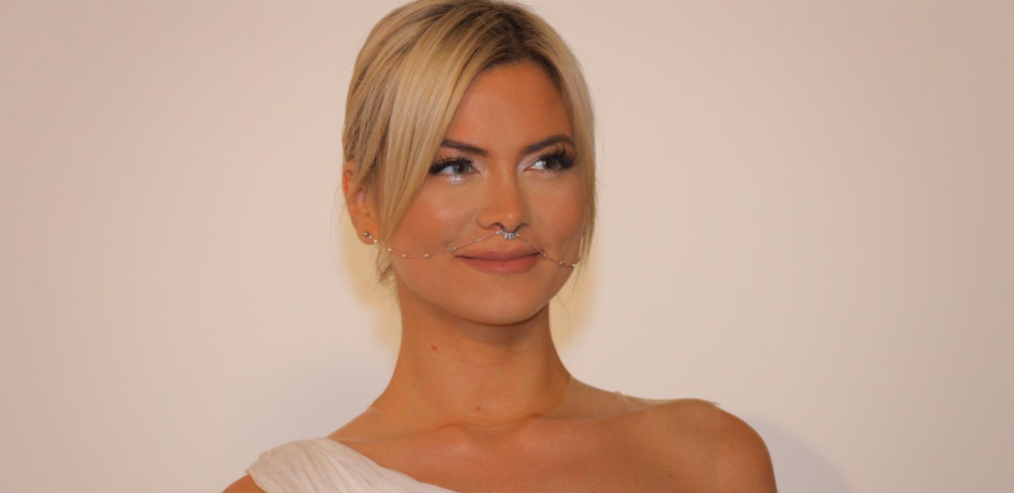 UDAJE SE MILICA PAVLOVIĆ! Pevačica objavila radosnu vest na svom Instagram profilu, pa progovorila o datumu venčanja!