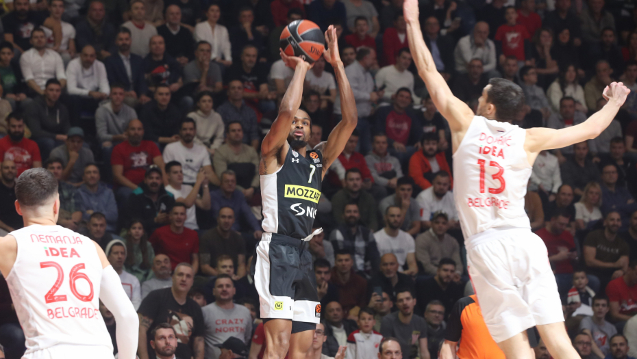 VEČITI RIVALI U BORBI ZA TOP 8 Evo šta čeka Partizan i Zvezdu do kraja regularnog dela Evrolige