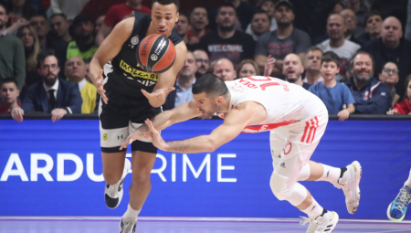 EVROLIGAŠKI DERBI PRVENAC PARTIZANA Crno-beli se u paklu "Pionira"revanširali Zvezdi i upisali prvi trijumf ove sezone protiv "večitog" rivala