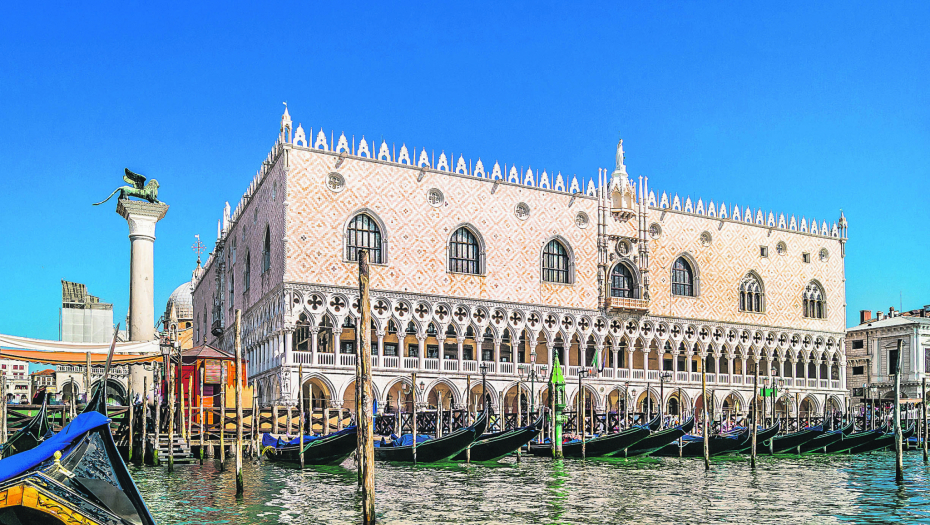 PRVO IM ODSVIRALI SRPSKO KOLO, A ONDA HLADAN TUŠ Naši turisti bili u šoku kada su pogledali u račun!