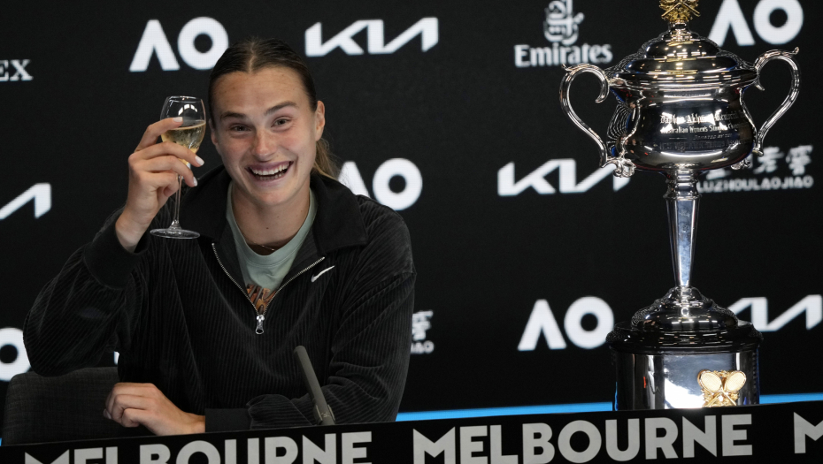 NOLE DOBIO EKSPRESAN ODGOVOR Šampionka se obratila Đokoviću pred veliko finale