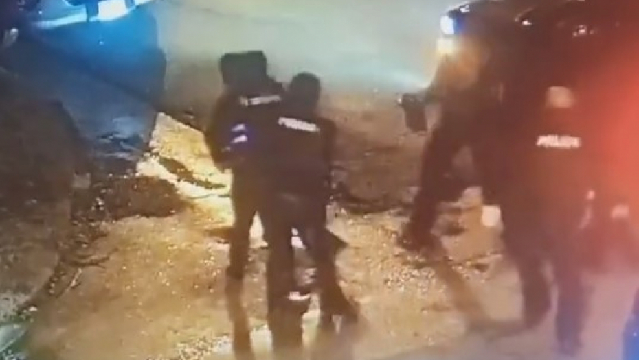 POLICAJCI GA PRETUKLI DO SMRTI Masovni protesti širom SAD zbog smrti Tajera Nikolasa (UZNEMIRUJUĆI VIDEO)