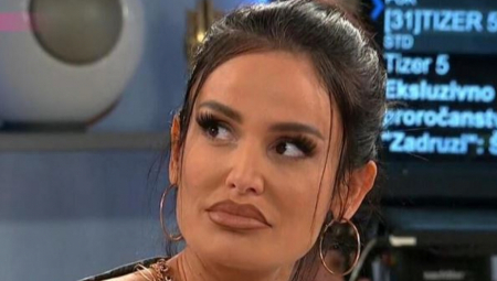 INDI ARADINOVIĆ UGROŽENO ZDRAVLJE? Zajecala javno i molila sve za pomoć, pevačica ne zna kako da se spasi!