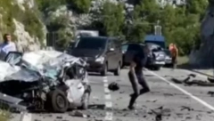 UPOMOĆ, LICE NE DAJE ZNAKE ŽIVOTA! Stravična nesreća kod Nikšića
