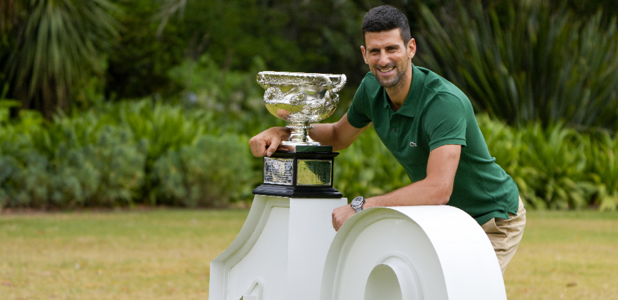 OMAŽ ĐOKOVIĆU Sve Novakove titule sa Australijan opena na jednom mestu (FOTO)