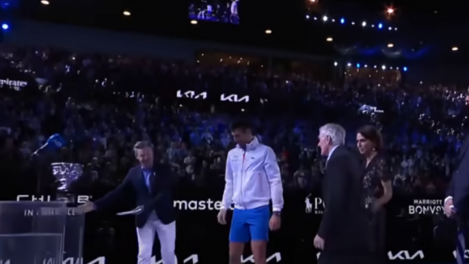 SKANDAL U NAJAVI Odrekla se Rusije, prozivala Novaka da lažira povredu, sad tvrdi da joj Đokovićevi navijači prete smrću