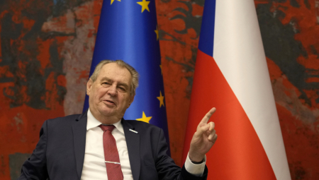 ZEMAN: Nastojao sam da Češka otprizna Kosovo!