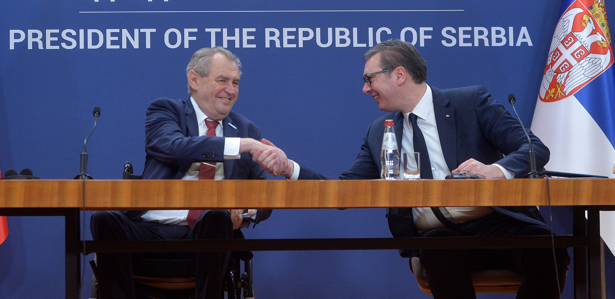 OBRAĆANJE VUČIĆA I ZEMANA "Srbija nikada neće zaboraviti ono što ste rekli" (VIDEO)