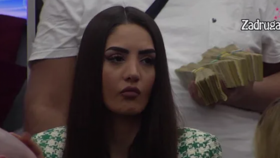 PRESVETA LJUBAVNICA Anđela opravdala svoj nadimak, pa šokirala izjavom: ZVEZDANOVI I ANINI PROBLEMI NEMAJU VEZE SA MNOM!