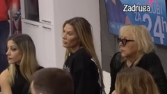 BEZ BLAMA Slavnić Anđeli pravio bebu pa u Aninom krilu grcao: Zauvek ću te voleti!
