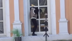 ANĐELA ĐURIČIĆ POBEGLA IZ ZADRUGE Pre pola sata slomila vrata i otišla, dokusurila je Ana! TU JE I SNIMAK BEKSTVA (VIDEO)