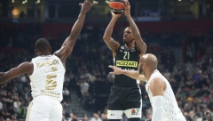 NADREALNA STATISTIKA CRNO-BELIH Čak petorica košarkaša Partizana imaju preko 50% šut za tri poena