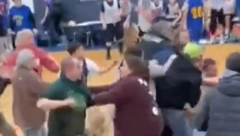 NAVIJAČ UBIJEN NA KOŠARKAŠKOJ UTAKMICI Objavljen snimak jezive tuče (UZNEMIRUJUĆI VIDEO)