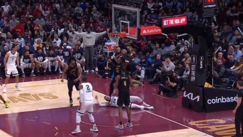 TOTALNI HAOS Opšta tuča u NBA ligi, sevalo je na sve strane (VIDEO)