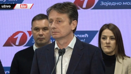 JEREMIĆEVOM SKUPŠTINSKOM JURIŠNIKU MACA POJELA JEZIK Glišić: Bednik kao i njegov gazda, Kurtijev heroj, Vuk Jeremić