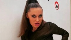 NAŠA ČUVENA STRIPTIZETA DONIRALA NOVAC CRKVI! U snu joj se javio svetac i promenio joj život!