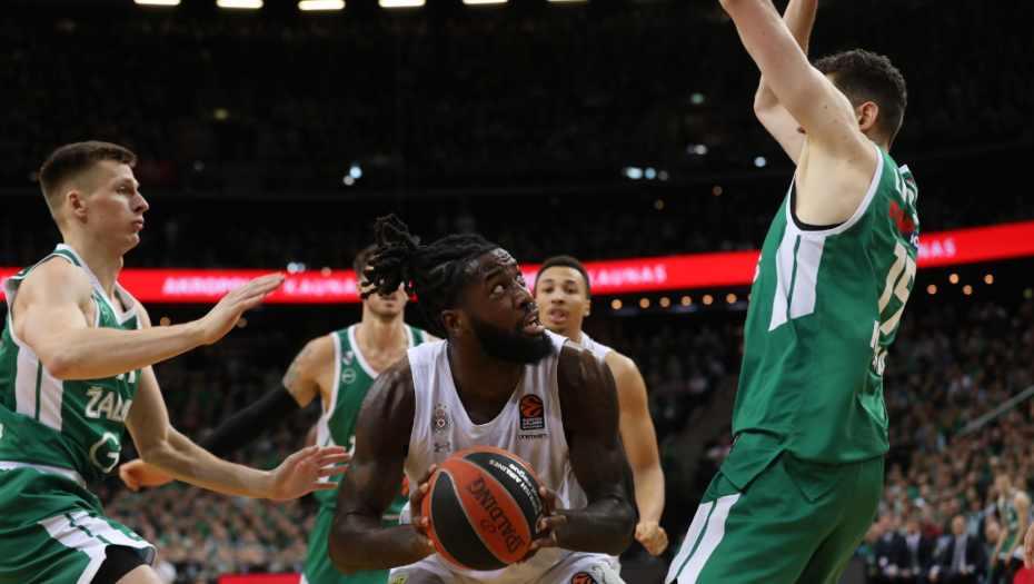 STRAŠNI PARTIZAN GAZI KA TOP 8 Crno-beli nemaju nameru da stanu, razbili Žalgiris na njihovom terenu i pokazali da ne odustaju od plej-ofa