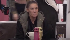"DOSTA SAM SAGINJALA GLAVU!" Ana donela ŠOK ODLUKU, ne može više da izdrži, Zorica joj poručila da je DOSTA ĆUTALA!