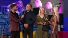 ANĐELINI RODITELJI NA STUBU SRAMA Nakon što ih je ćerka javno obrukala, evo sa čime se sada susreću Đuričići