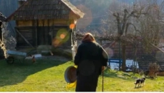 "DRAGI PODSEDNIK NA DETINJSTVO" Predsednik Vučić objavio pobedničku fotografiju za ovu nedelju (FOTO)
