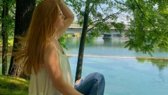 KO JE PRELEPA BOSANKA ZA KOJOM JE POLUDEO CEO SVET? Zbog specifične boje kose i očiju, svetski modni magazini se otimaju oko nje