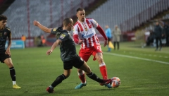 ZVEZDA NA MIHINOM OPROŠTAJU REMIZIRALA SA VOJVODINOM Crveno-beli na otvaranju prolećnog dela prvenstva nisu uspeli da slave u derbiju kola