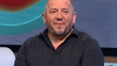 BILO ME JE SRAMOTA ŠTO IH NOSIM Ćemo progovorio o teškom detinjstvu i nemaštini