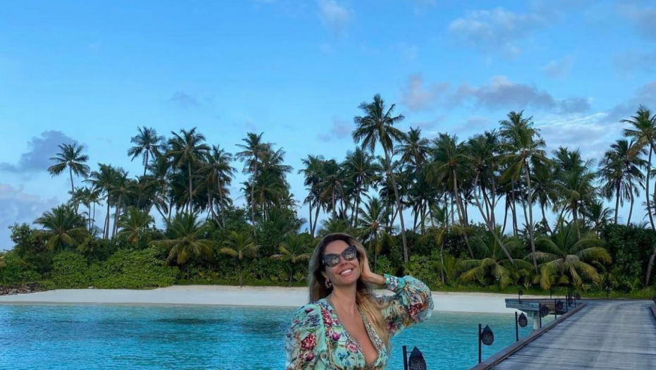 BILJANA, KO TE FOTKA? Dizajnerka solira i pozira na Maldivima