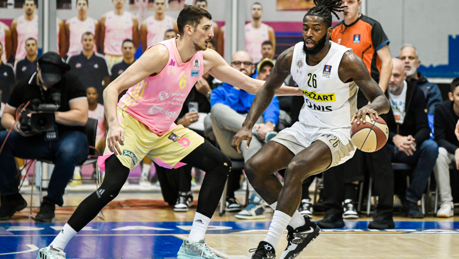 STOTKA CRNO-BELIH Partizan razbio Megu i nastavio seriju trijumfa