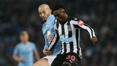 PREOKRET KOJI LEDI KRV U ŽILAMA Bivši fudbaler Čelsija još nije pronađen, trener šokirao sve