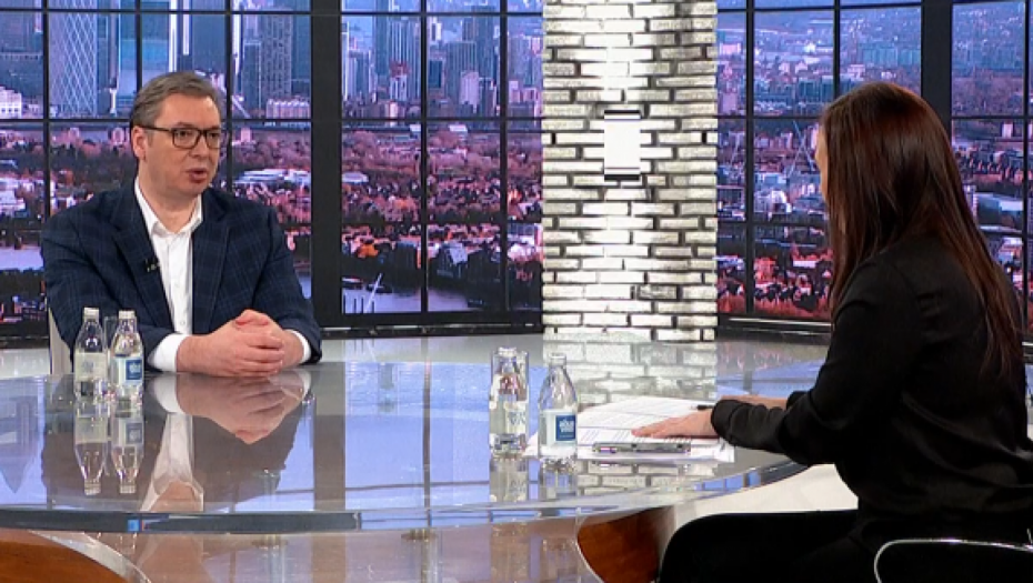 LEPE VESTI ZA GRAĐANE Vučić otkrio plan države do kraja godine: Penzije će da prate plate