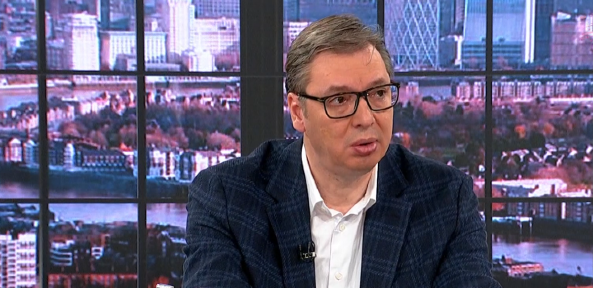 ZAPADNI TENKOVI NEĆE BITI DOVOLJNI! Vučić otkriva koji potez Zapada bi izazvao potpunu eksalaciju rata u Ukrajini!