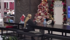 DANAS JE MOJOJ POKOJNOJ SESTRI ROĐENDAN Maja otvorila dušu Ani, pa joj se POŽALILA na zadrugare koji su je URNISALI