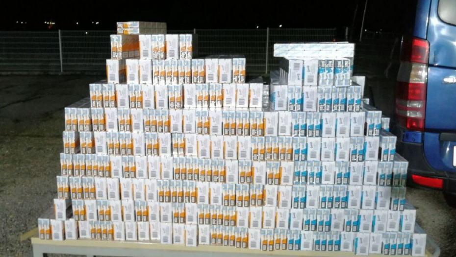 SPREČEN ŠVERC CIGARETA Carinici i policija na Đerdapu zaplenili čak 81.000 paklica! (FOTO)