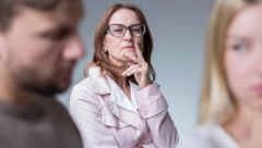 NAJGORE SVEKRVE SE RAĐAJU U OVA TRI HOROSKOPSKA ZNAKA Zbog njih se RAZVODITE, smeškaju vam se a prave pravi pakao!