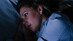 NAŠE BABE SU TO ZNALE ODVAJKADA Stručnjaci upozorili da nikako ne idete u krevet s mokrom kosom