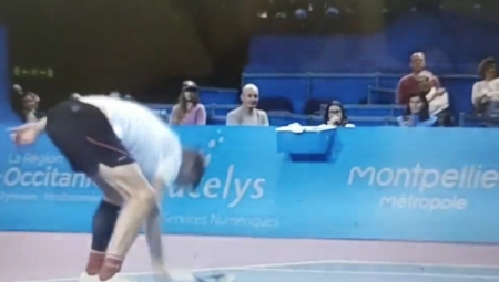 IMA VIŠE POLOMLJENIH REKETA NEGO POBEDA Kontroverzni teniser ide iz skandal u skandal: Ovo je  je***i sport