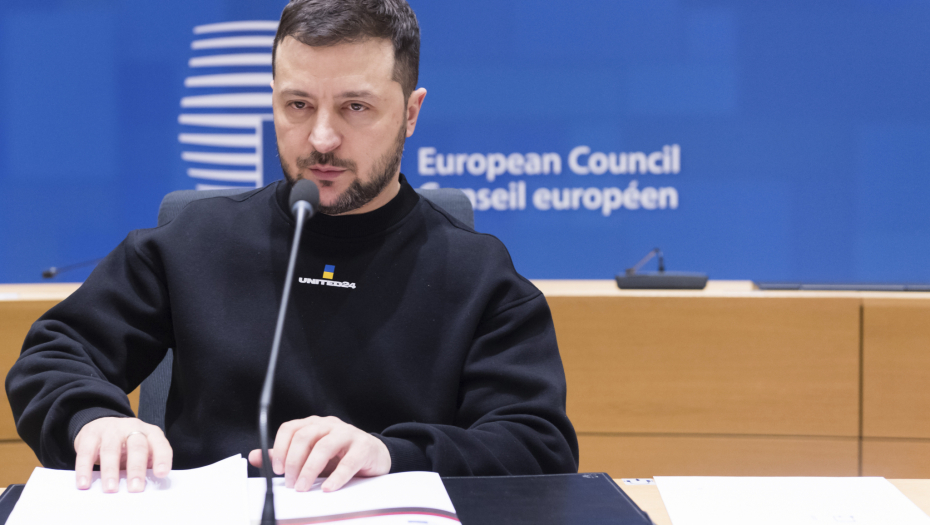 "ZELENSKI IZMIŠLJA BASNE" CIA analitičar: Ovo će ga skupo koštati