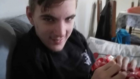 DAJMO MILANU JOŠ JEDNU ŠANSU Majka bolesnog momka apeluje: Uz ljude velikog srca, i ovaj put ćemo se izboriti!