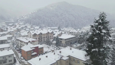 EVO KAKVO NAS VREME OČEKUJE NA ZIMU Spremite se za velike padavine