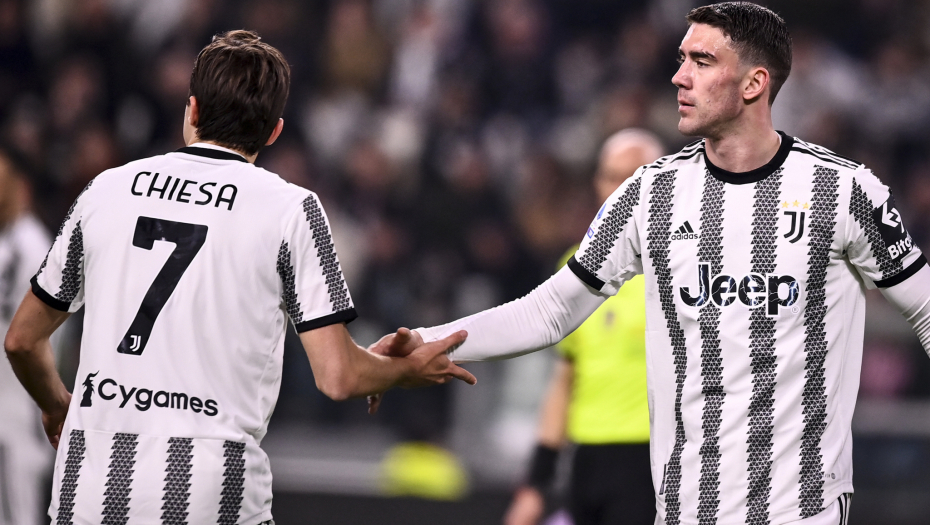 VLAHOVIĆ PRED TRANSFEROM KARIJERE Na pomolu velika trampa, srpski napadač se seli u London?