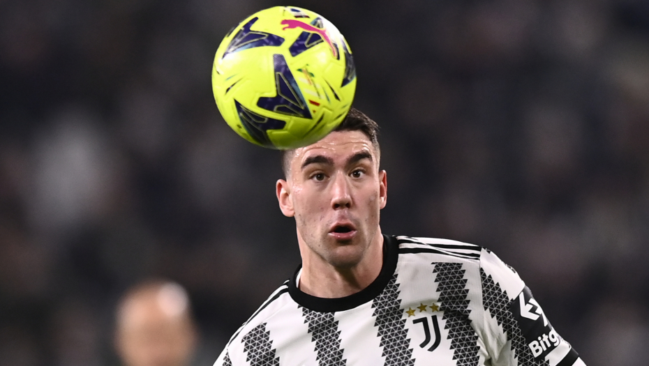 KO PLATI, MOŽE DA VODI SRBINA Juventus odredio cenu za Vlahovića