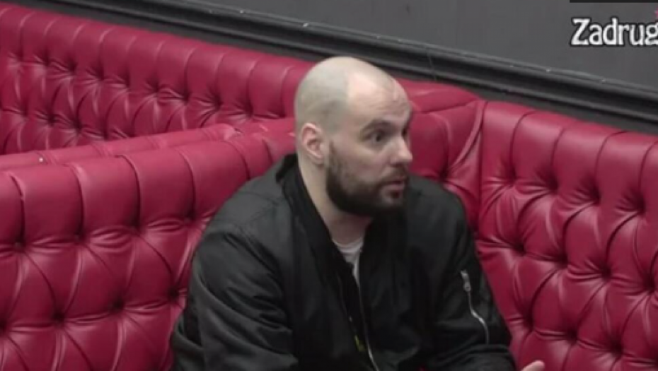 HITNO HOSPITALIZOVANA MAJKA ZVEZDANA SLAVNIĆA Pretila da će povrediti sebe, a evo u kakvom je stanju!