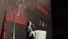 JEDAN HOD U NEPOZNATO, HOD PO MUKAMA, KRENULO JE 250.000 SRBA U MTS dvorani sinoć preko 1.000 mladih pogledalo film Oluja