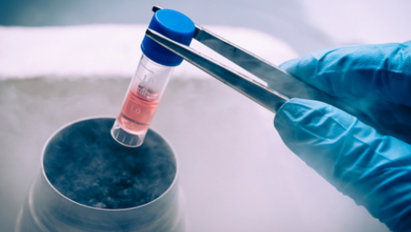 SRPSKI NAUČNICI PRAVE LEK ZA SPINALNU MIŠIĆNU ATROFIJU Biće jeftiniji i efikasniji od "zolgensme" koja košta više od dva miliona dolara