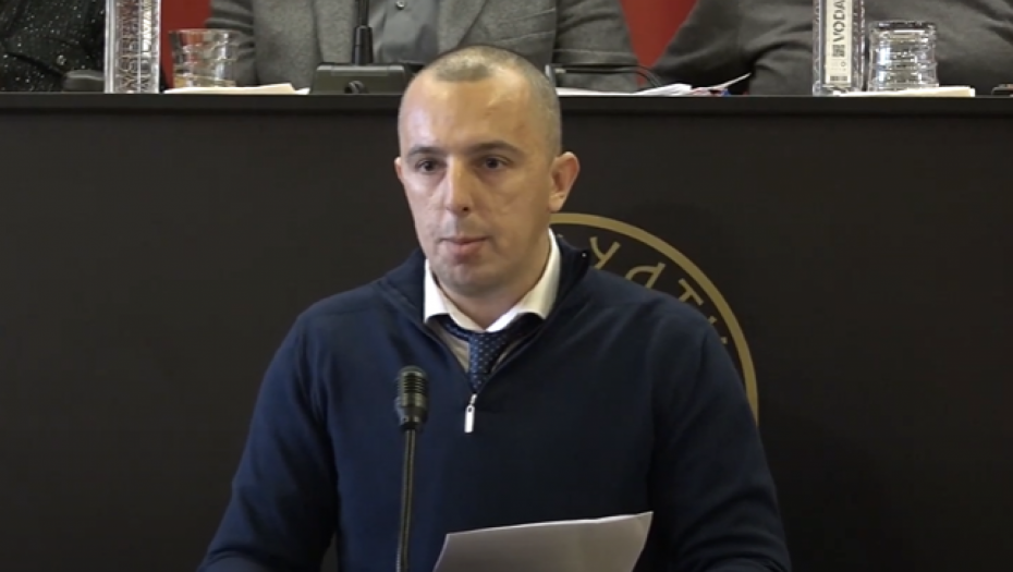 PROMENE U VRHU VLASTI U PRIJEPOLJU Drago Popadić izabran za novog predsednika opštine (FOTO)