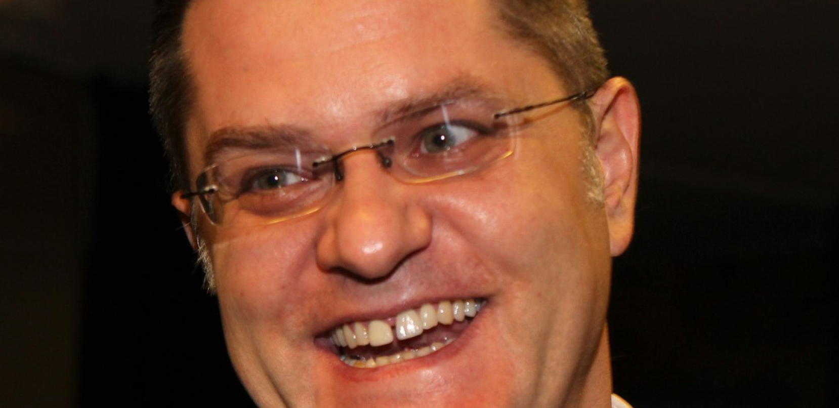 JEREMIĆ SE SMEJE ĐILASOVOJ KOALICIJI Opozicionar pokazao mišljenje, sada je sve jasno