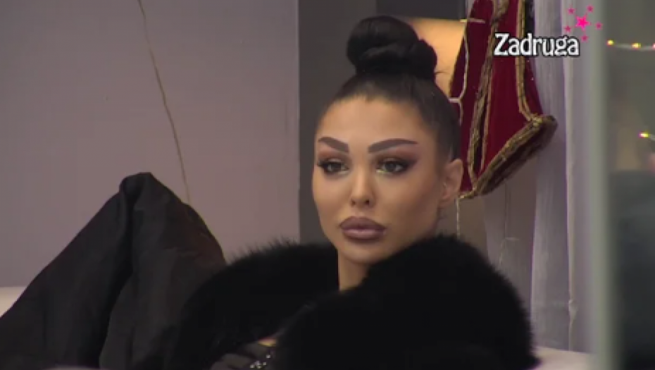 NE PRESTAJE DA PROVOCIRA Maja progovorila o flertu sa Zvezdanom, pa POTKAČILA ANĐELU I ANU