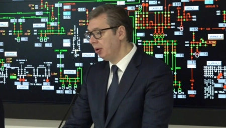 SRBIJA UMNOGOME ZAVISI OD EU I BEZ NJE NE MOŽE NAPRED Vučić o potpisivanju finansijskog sporazuma