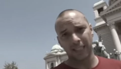 VAGNEROVAC U POKUŠAJU ORGANIZOVAO SKUP PROTIV PREDSEDNIKA Ultradesničari spremili metak za Vučića (FOTO/VIDEO)